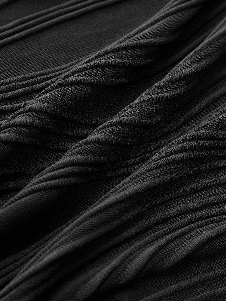 Kleid mit gerafftem Neckholder-Ausschnitt