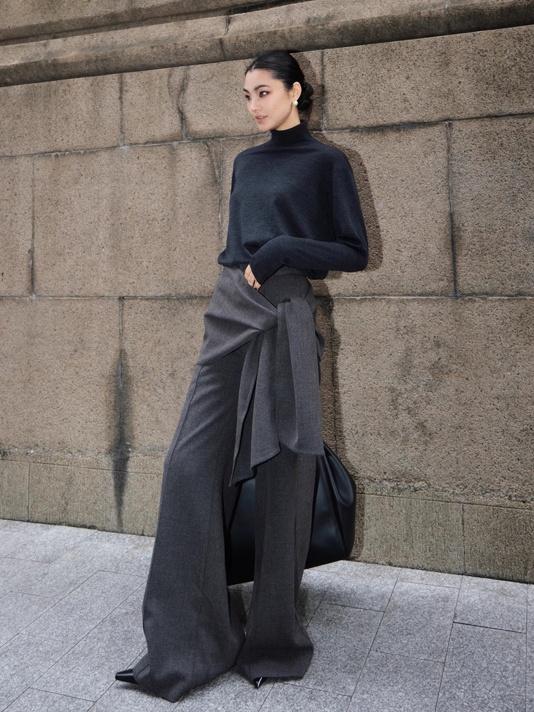 Utility Mid-Waist Knotted Design Hose