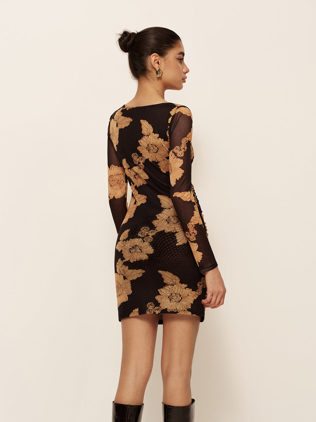 Asymmetrisch geschnittene Langarm Print-Kleid