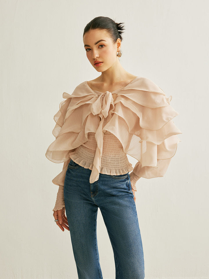 Halbtransparente Chiffon-Bluse mit Rüschen und Rückenausschnitt