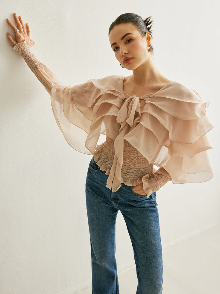 Halbtransparente Chiffon-Bluse mit Rüschen und Rückenausschnitt