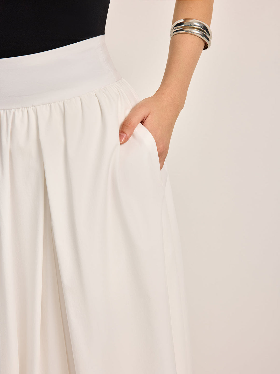Eleganter Faltenrock in A-Linie