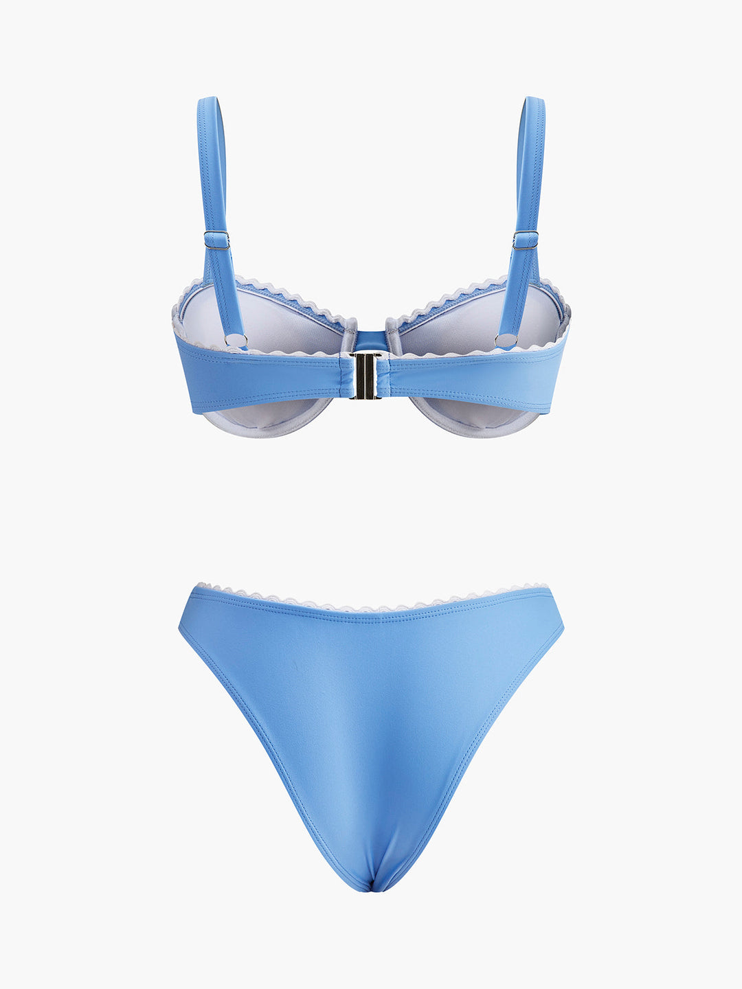 Geripptes Bikinioberteil mit Muschelsaum