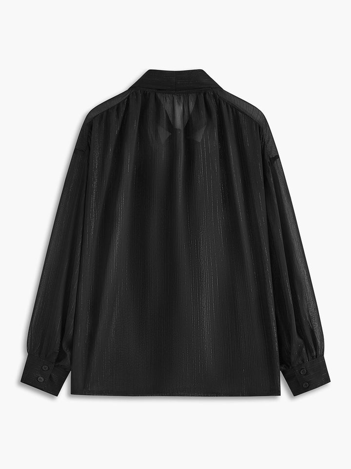 Halbtransparente Bluse mit Bindeband am Halsausschnitt aus Chiffon