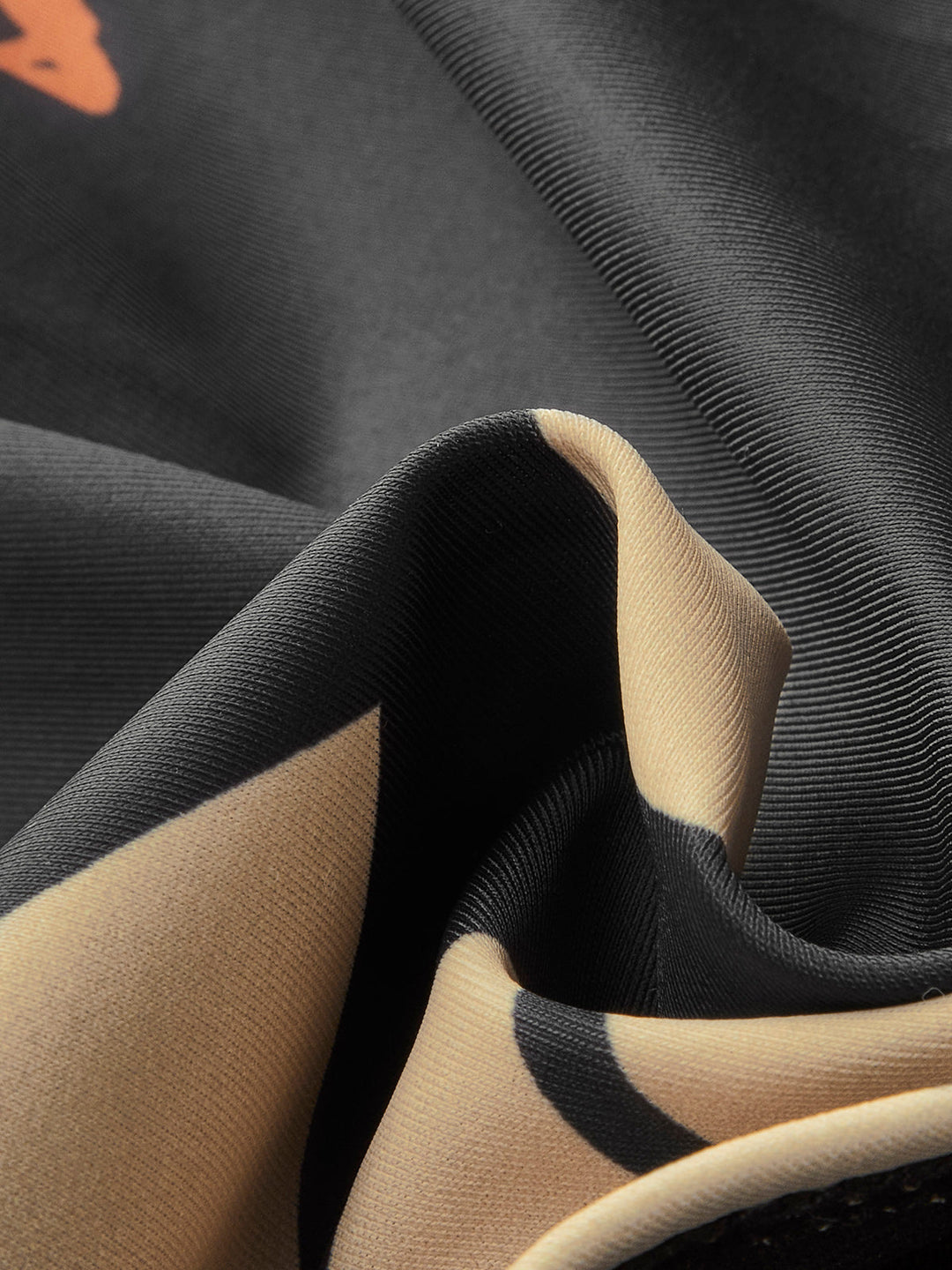 Bedruckter Badeanzug mit Cut-Out
