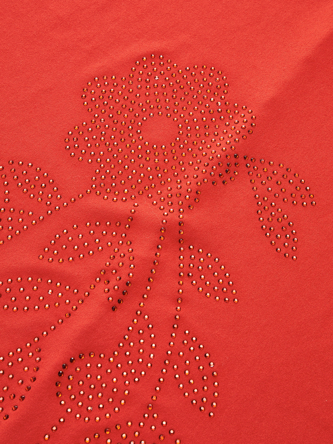 Ärmelloses Kleid mit gebundenem Rücken