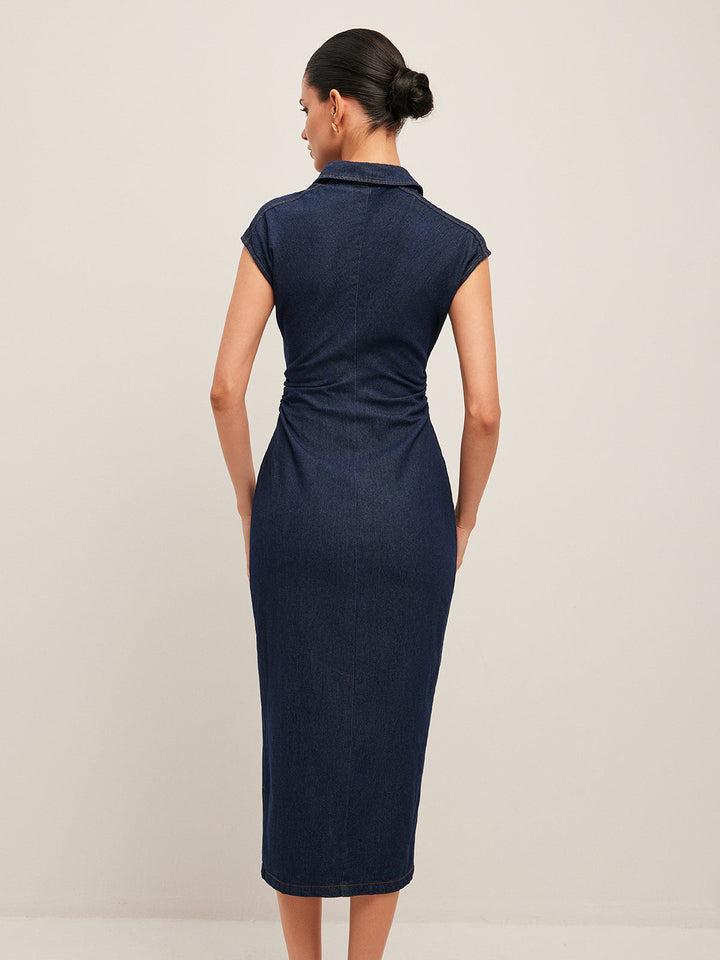 V-Ausschnitt Ärmelloses Knopf-Denimkleid