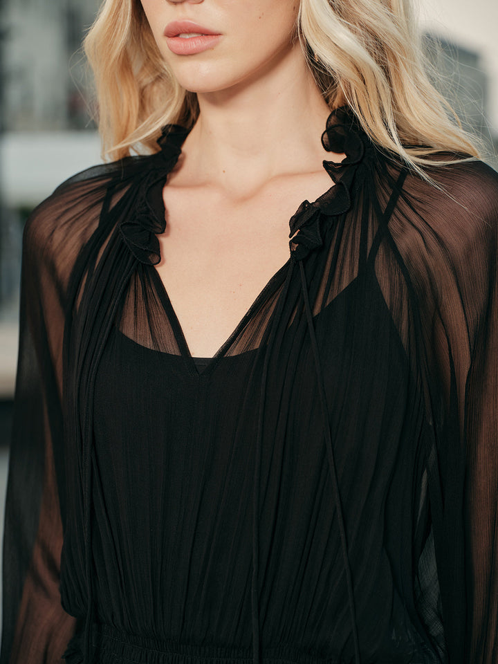 Raffiniertes Chiffon-Kleid in Halbtransparent