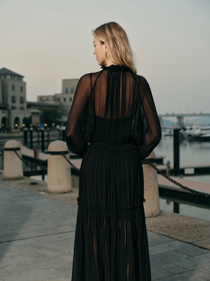 Raffiniertes Chiffon-Kleid in Halbtransparent