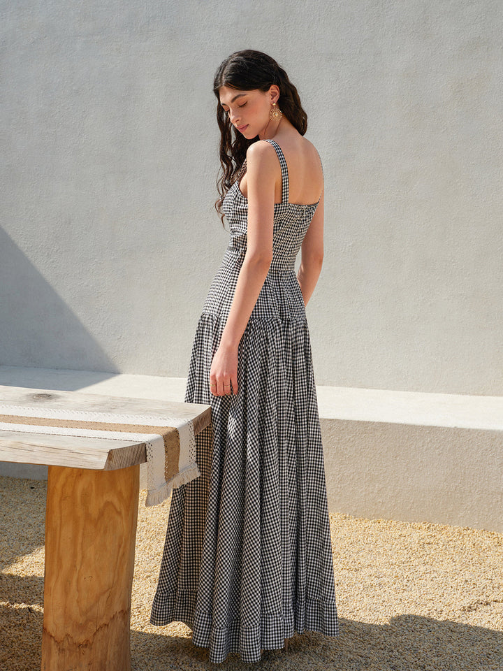 Ärmelloses Kleid mit Gürtel und Karomuster