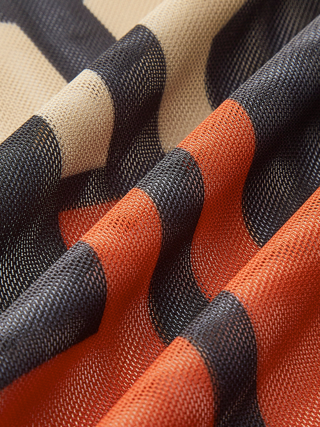 Bedruckter Sarong-Rock