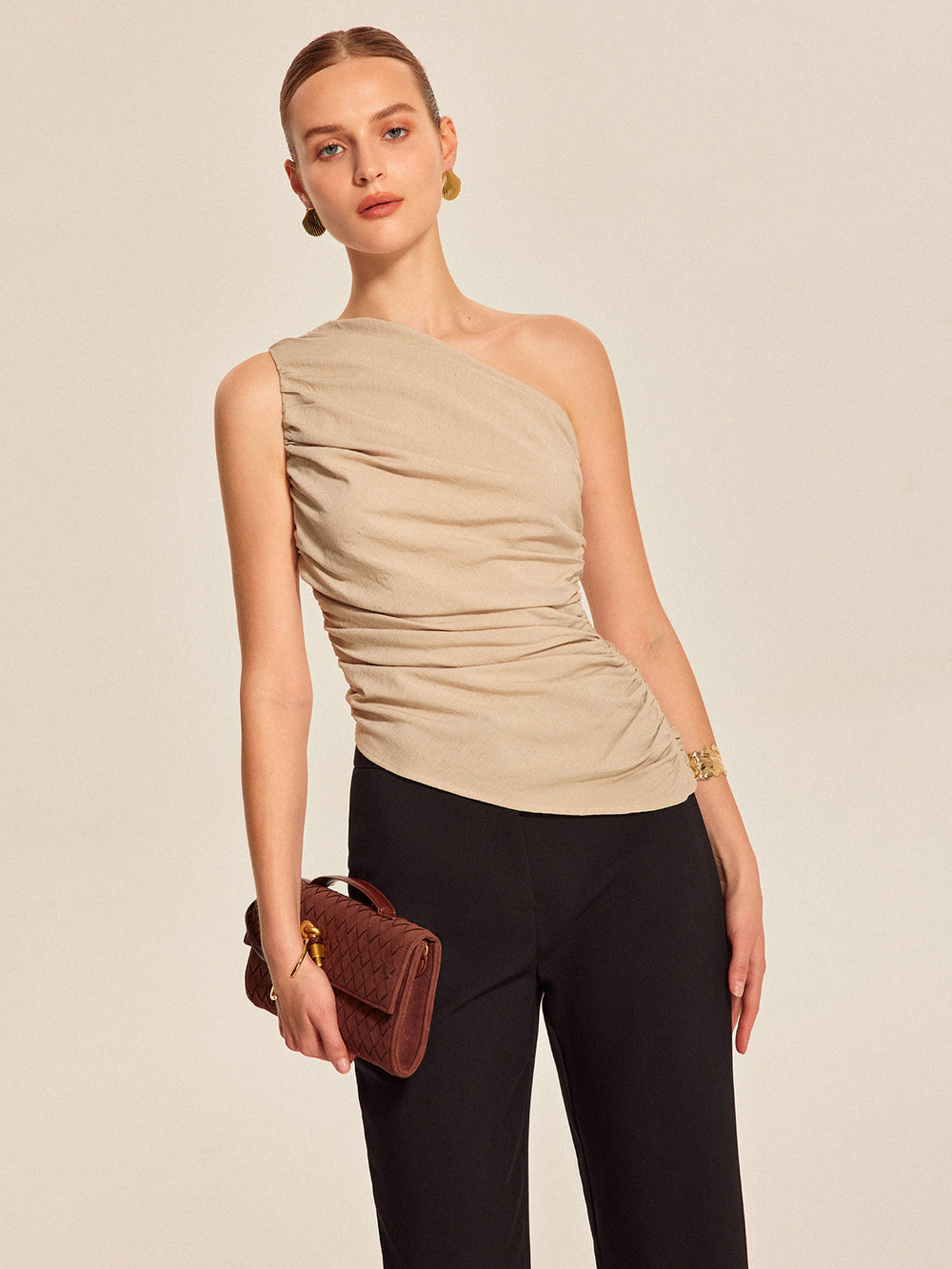 Gerüschter Seiten-One-Shoulder-Oberteil