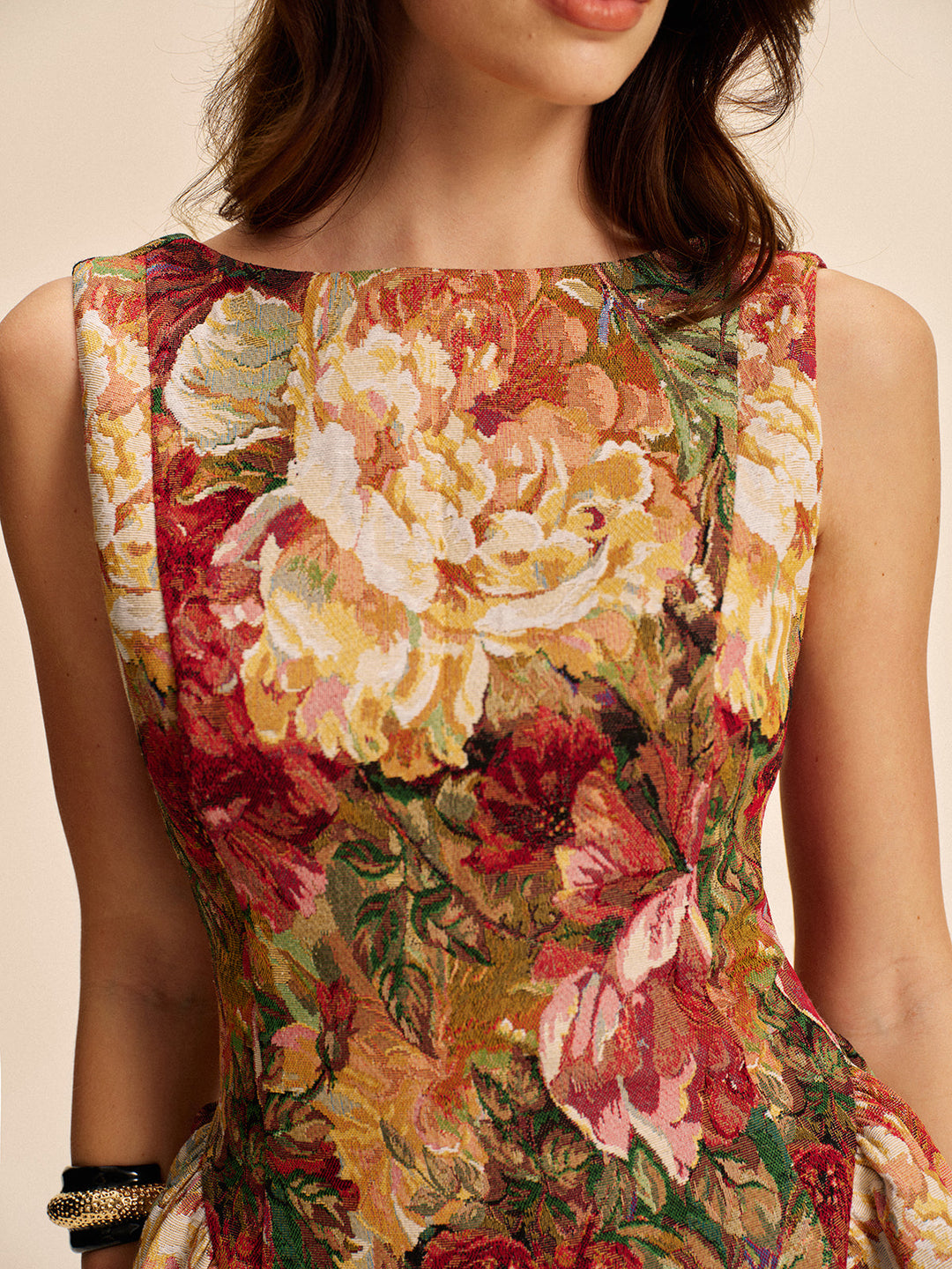 Blumen-Maxikleid mit rückenfreiem Design