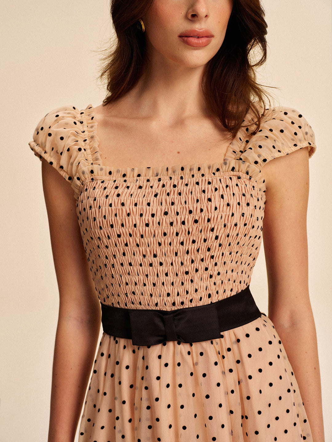 Kleid mit Polka Dots und abnehmbarem Gürtel
