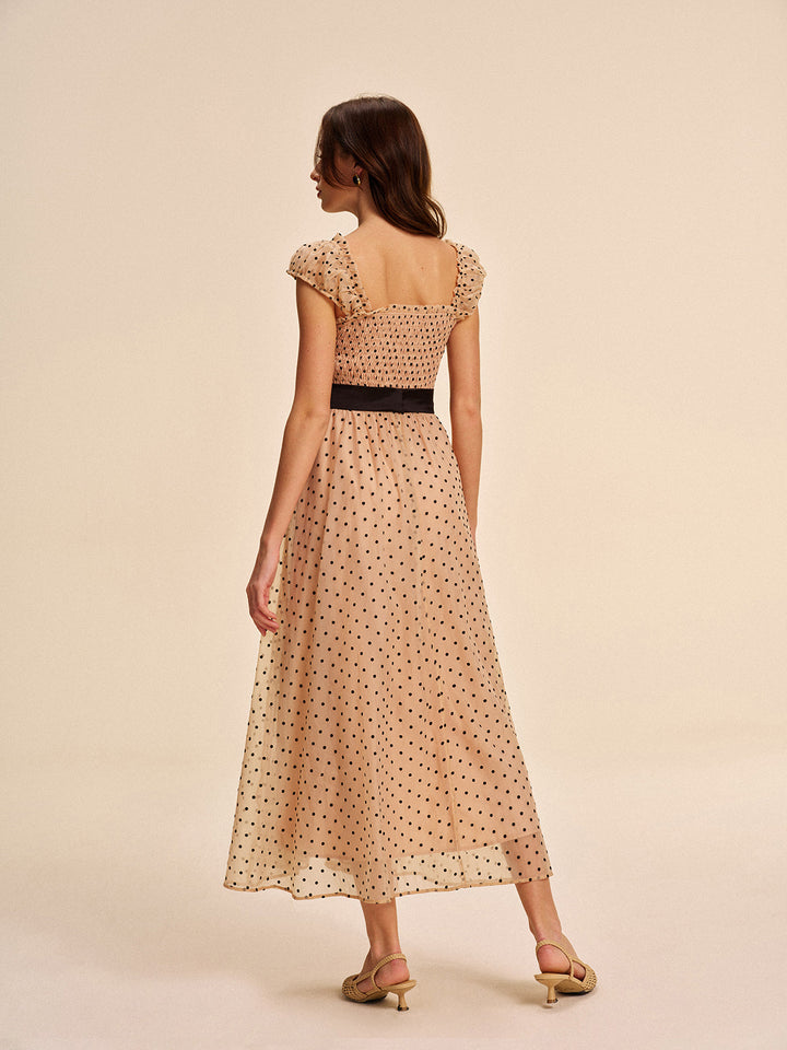 Kleid mit Polka Dots und abnehmbarem Gürtel