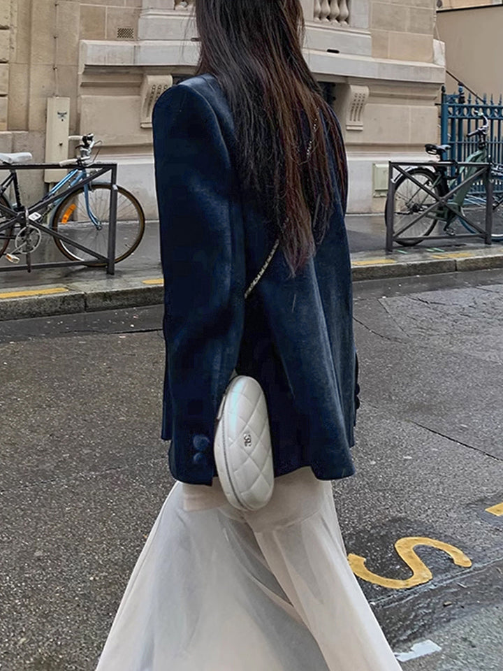 Eleganter taillierter Blazer mit Knopfleiste