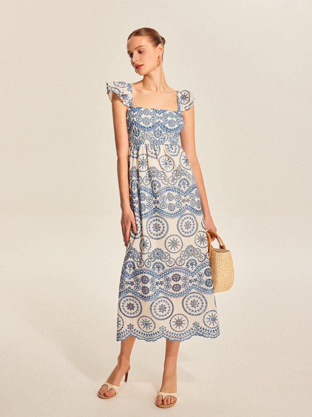 Halbtransparente Boho-Blumenkleid mit Rückenausschnitt