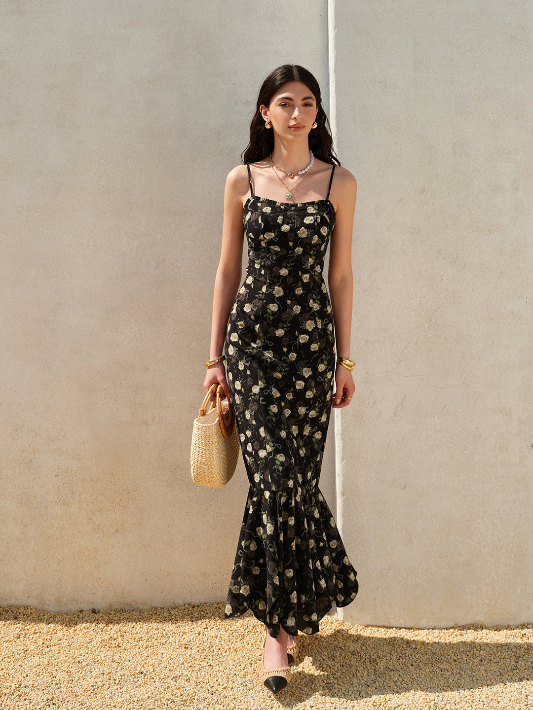 Blumenkleid mit Rüschensaum