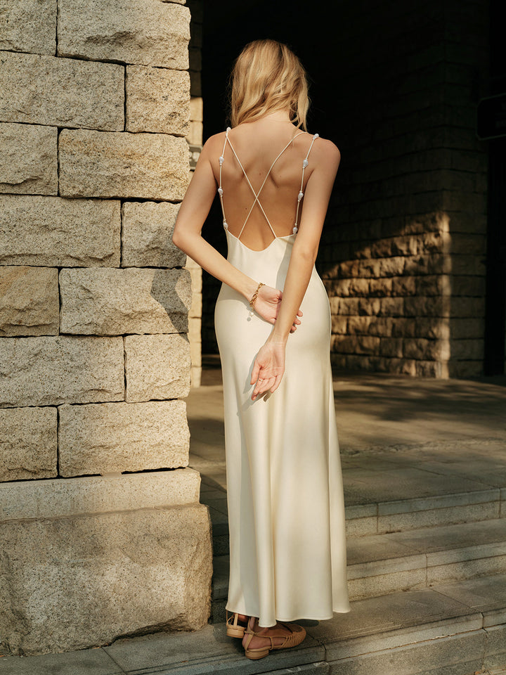 Satin-Kleid mit Rückenausschnitt