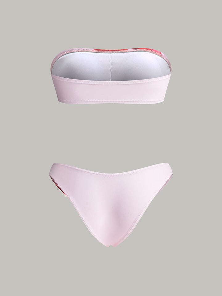Geblümter Bandeau-Bikini mit Überwurfrock