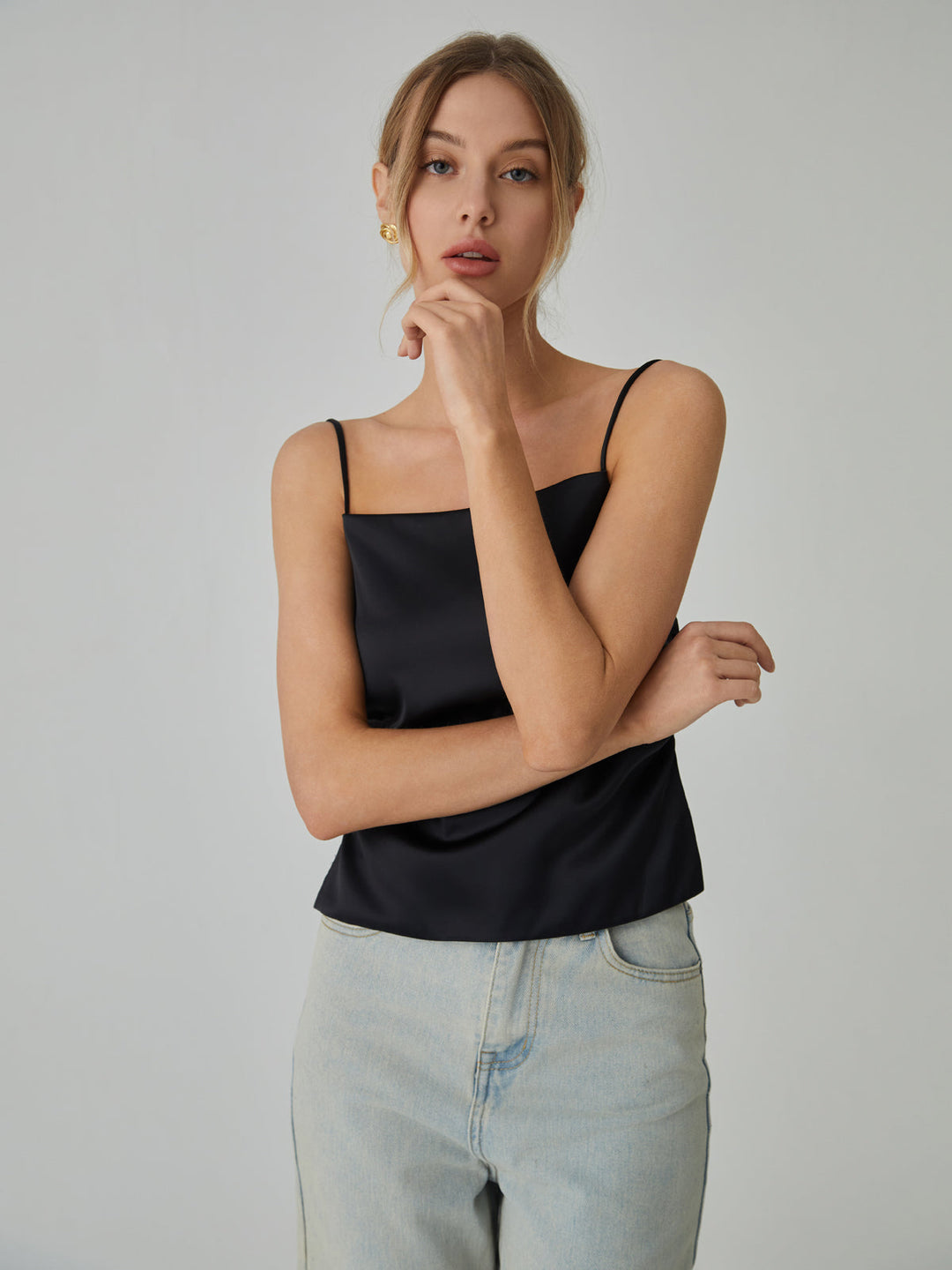 Geknotetes trägerloses Cami-Top