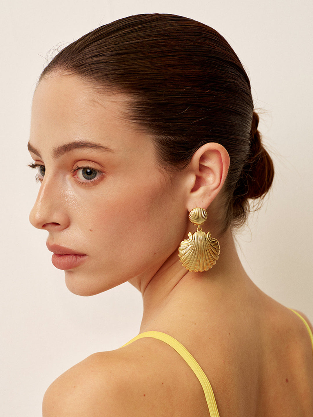 Gold Shell Drop Ohrringe