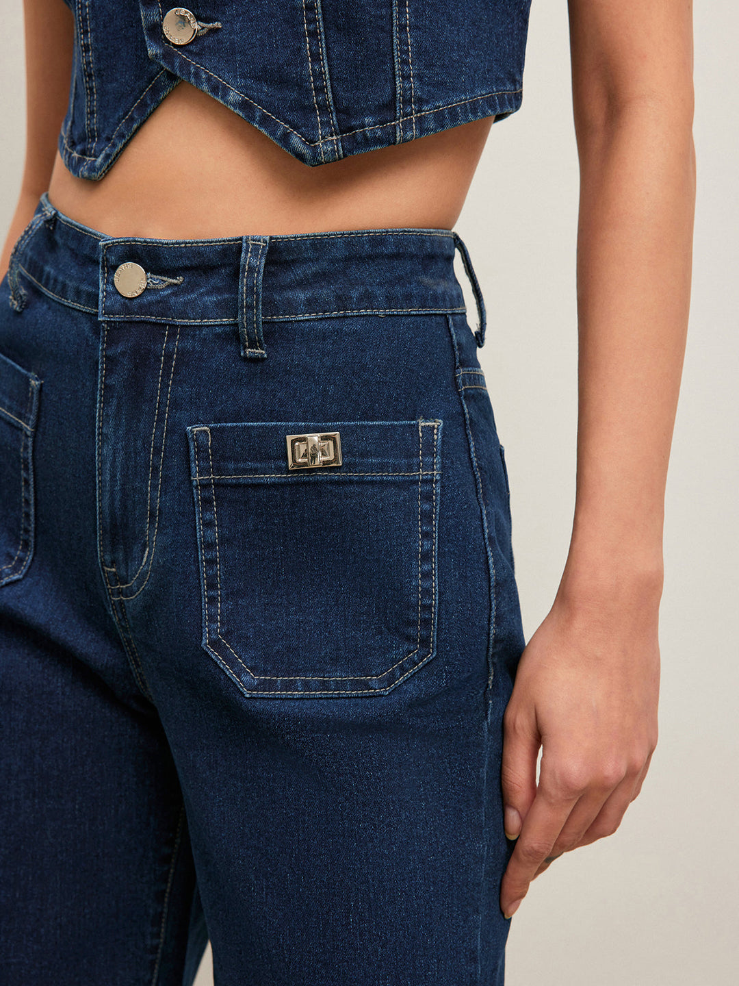 Klassische High-Waist Straight-Leg Jeans