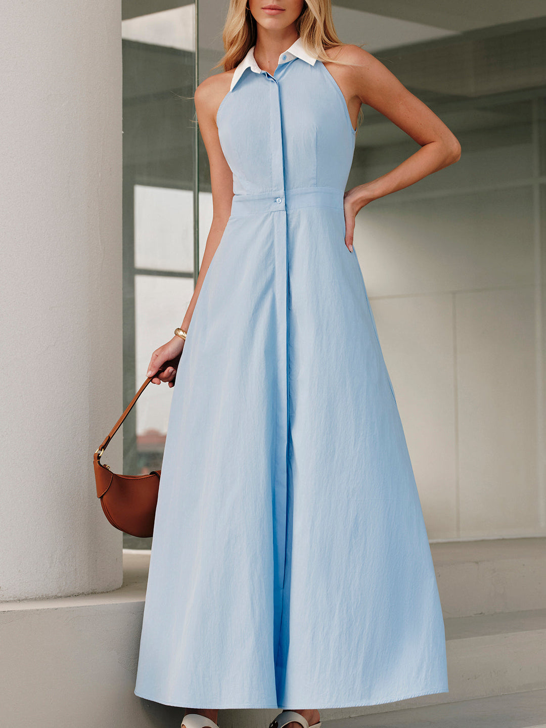Knopf Ärmelloses Kleid mit Kragen