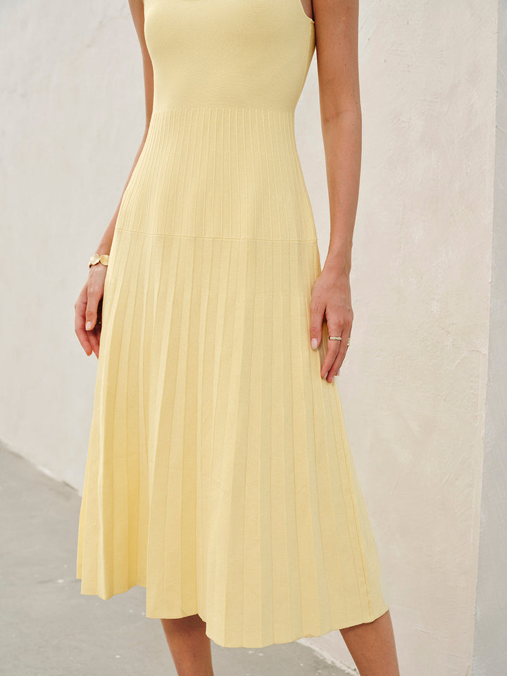 Strickkleid mit quadratischem Ausschnitt