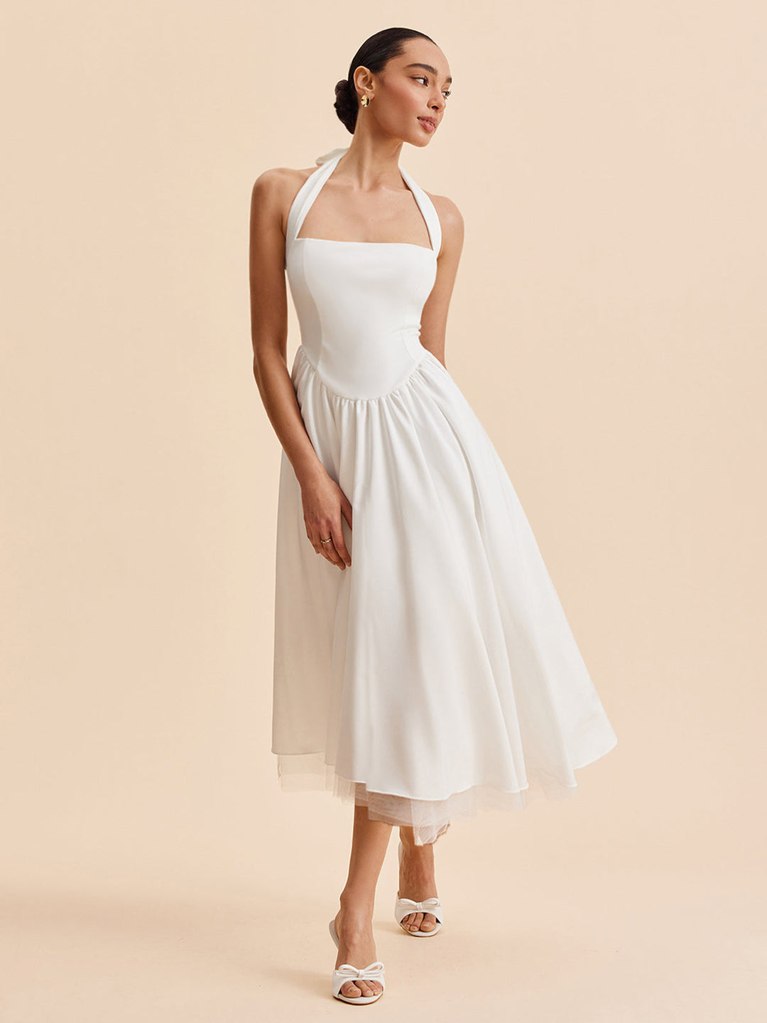 Halter-Kleid ohne Rücken mit Reißverschluss und ärmellosem Design