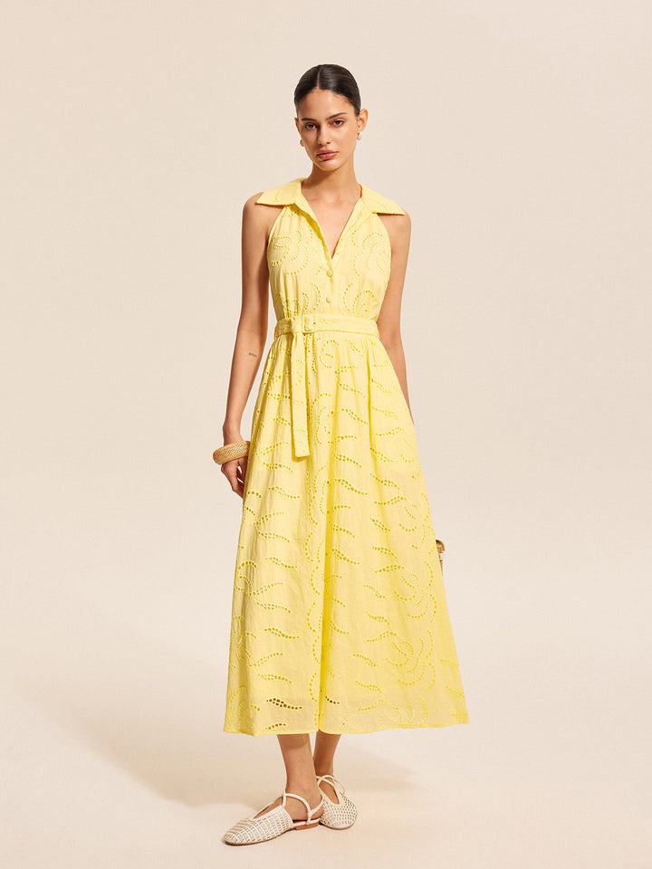 Baumwollkleid mit Gürtel und Stickerei