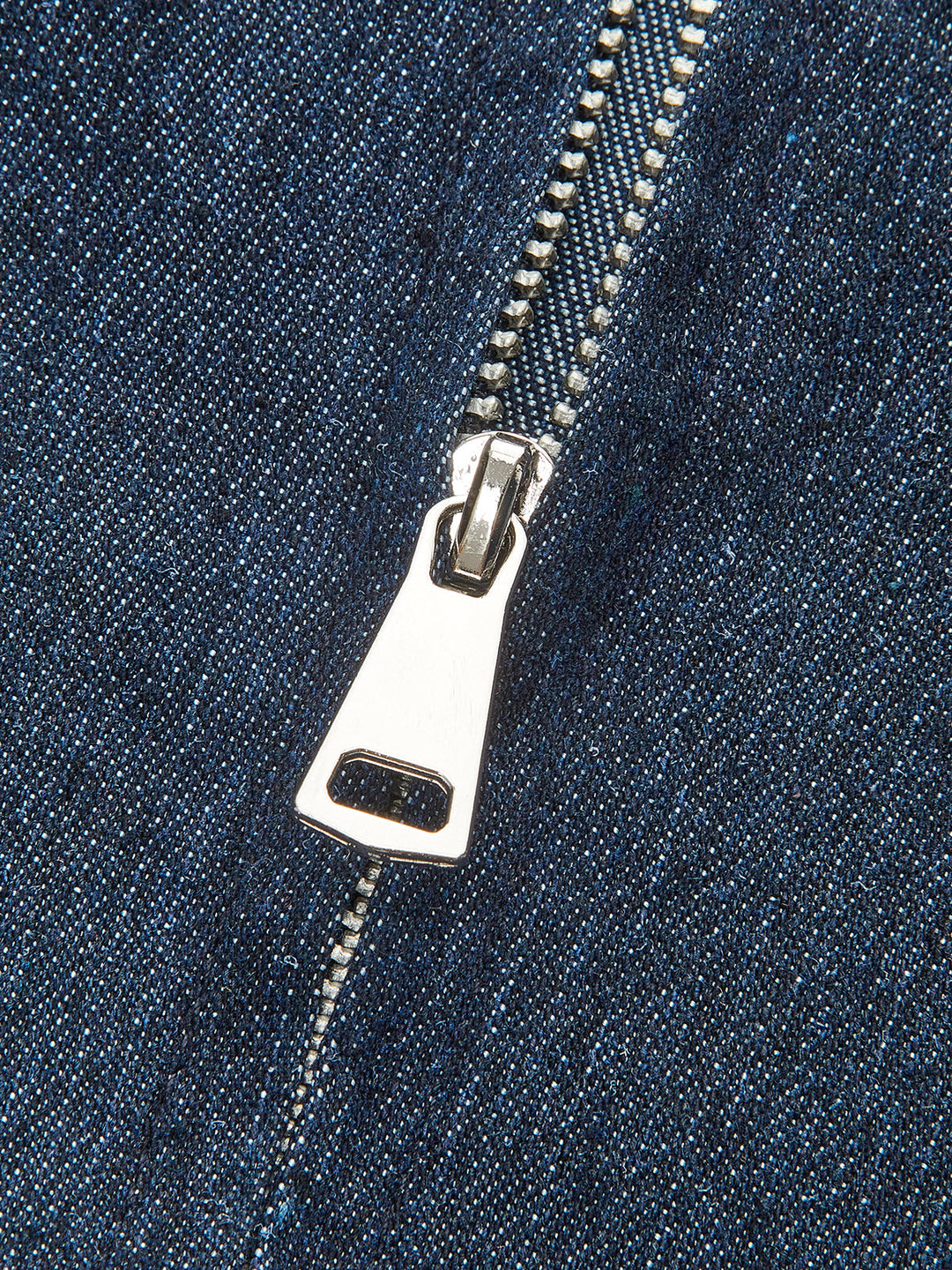 Denim ärmelloses ausgestelltes Kleid