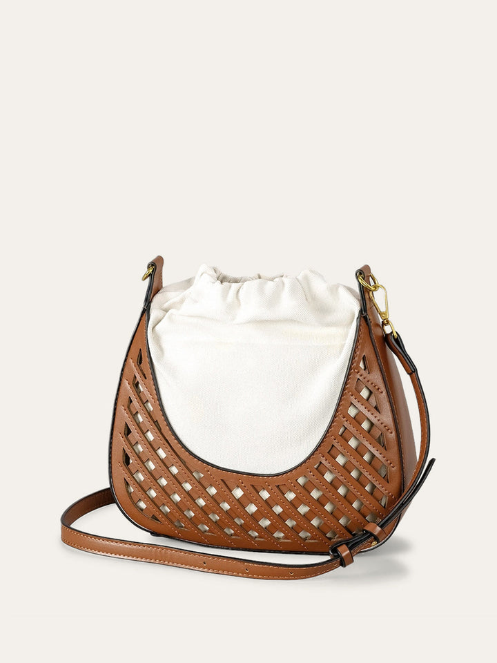 Geflochtene Kordelzugtasche aus Leder
