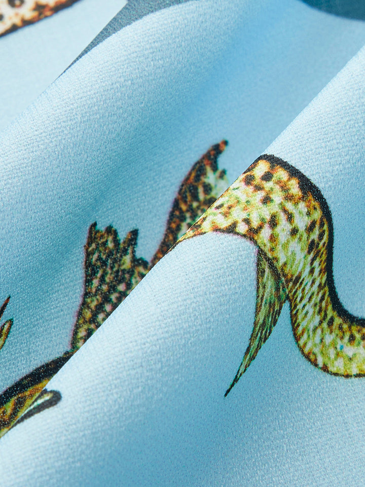 Button-Down Kragen Hemd mit Aquatik-Print und Gürtel