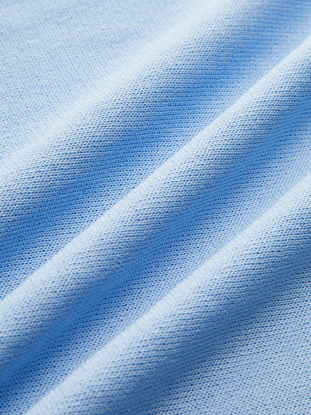 Ärmelloses Kleid mit durchscheinenden Einsätzen ohne Gürtel