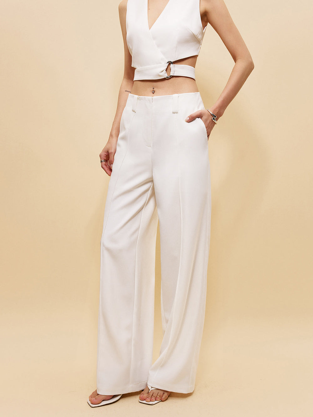 Mid-Waist Pockets Pants Without Belt