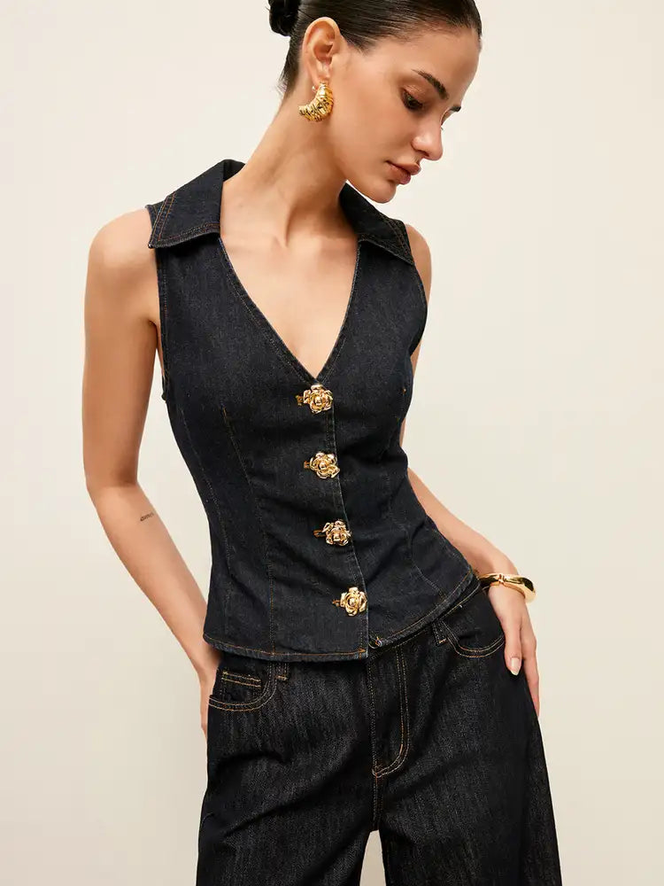 Denim Kragenweste mit floralem Knopfdetail