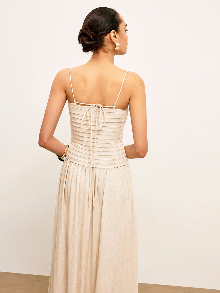 Gerafftes Cami-Kleid mit Bindeband im Rücken