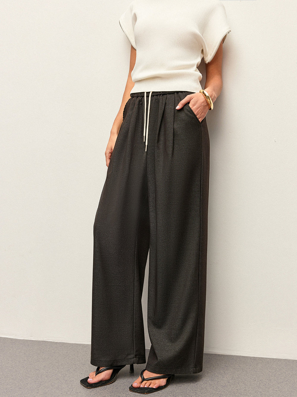 High-Waist Hose mit Taschen und Kordelzug