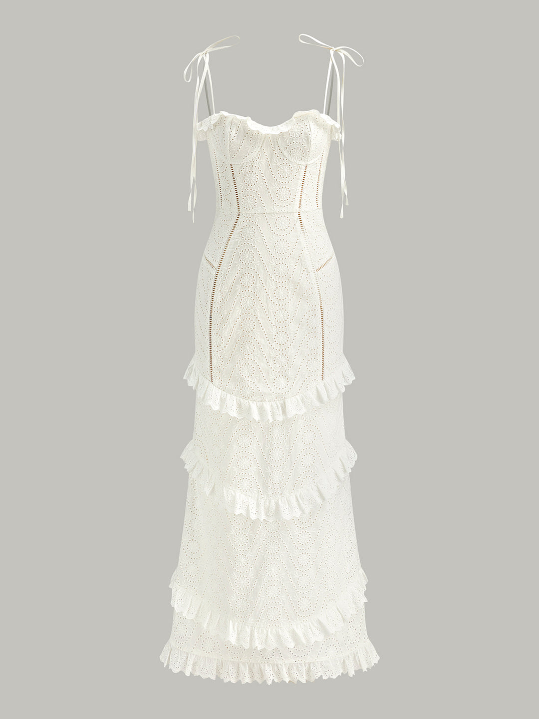 Kleid mit Schnürung, Rüschen und Schlitz