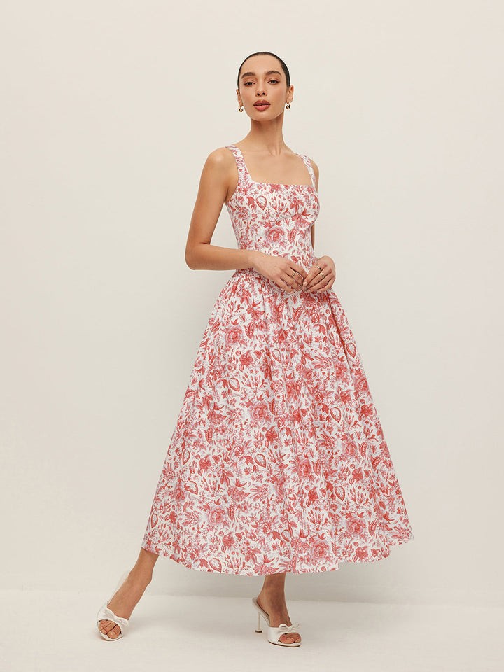Kleid mit quadratischem Ausschnitt und Taschen