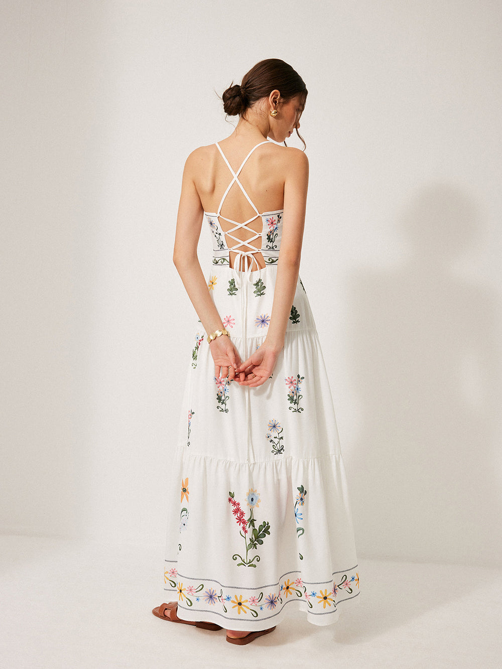 Boho Spitzenkleid mit Schnürung am Rücken
