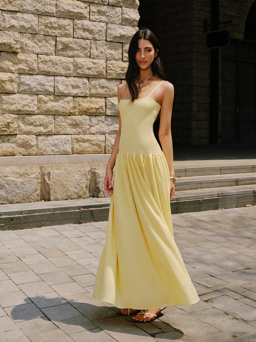 Plissierter Saum Cami Strickkleid