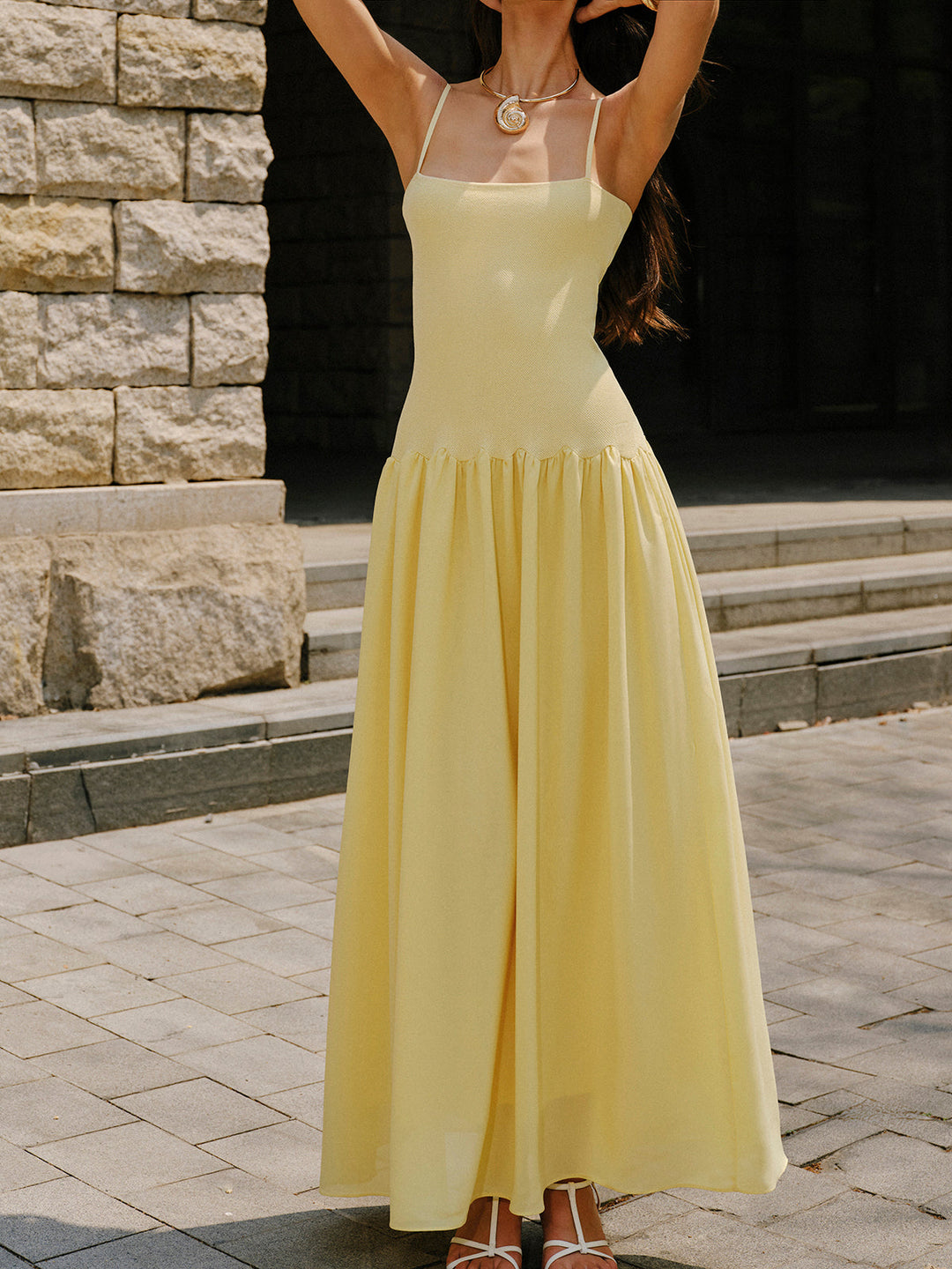 Plissierter Saum Cami Strickkleid