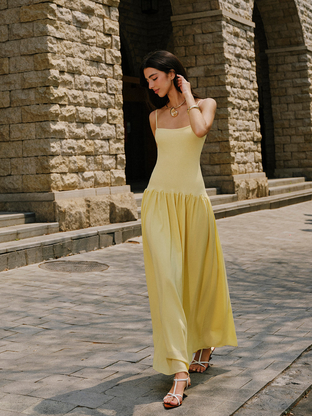 Plissierter Saum Cami Strickkleid