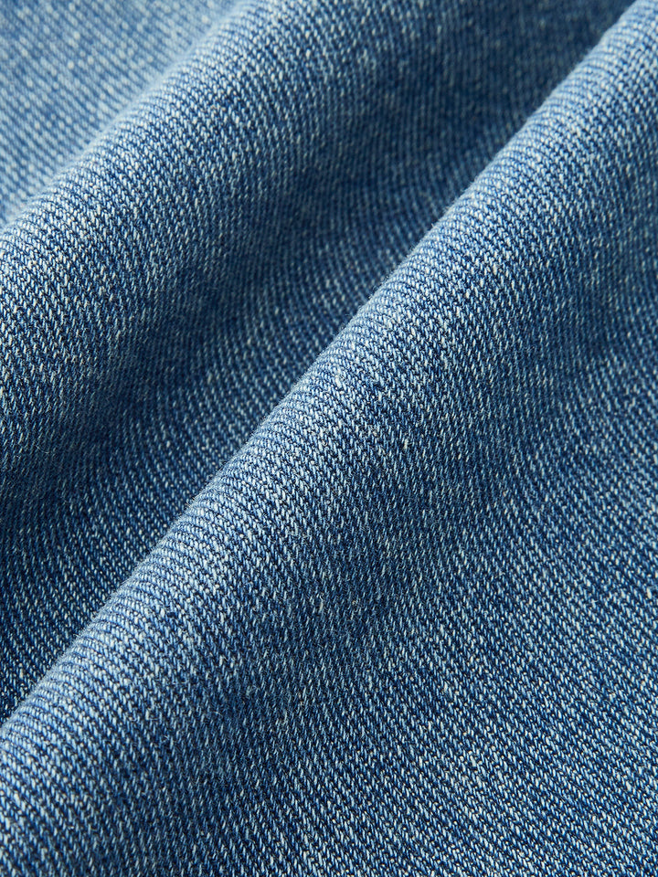 Mid-Waist Dekorationsknopf Reißverschluss Flare Jeans