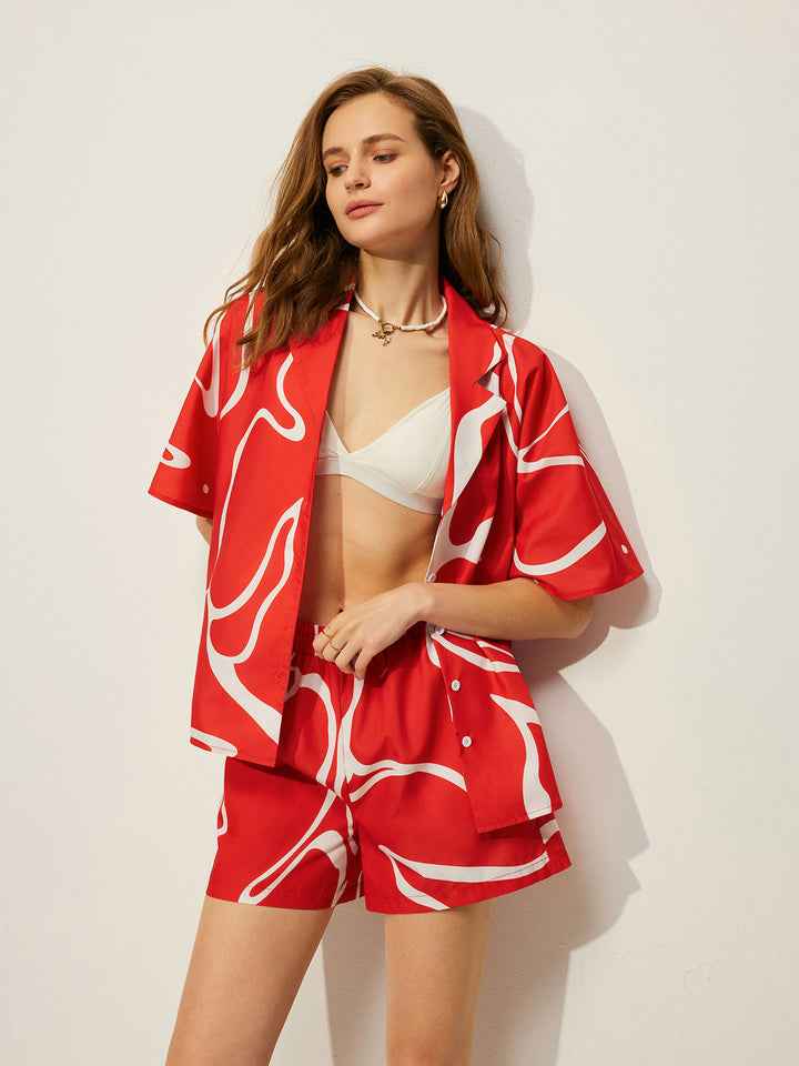 Abstrakt bedrucktes Hemd mit Shorts-Set