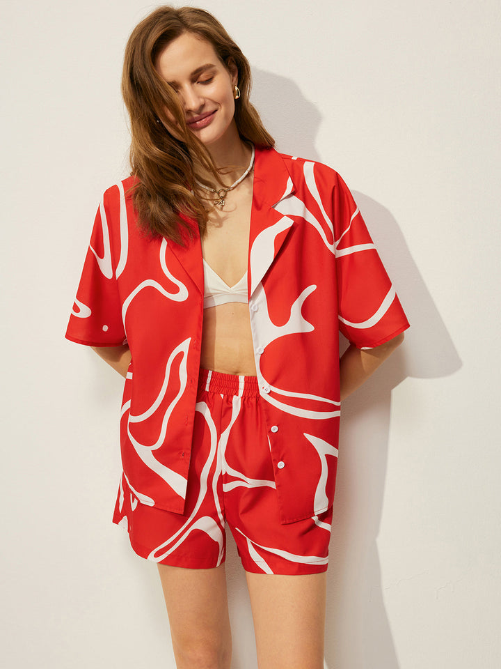 Abstrakt bedrucktes Hemd mit Shorts-Set