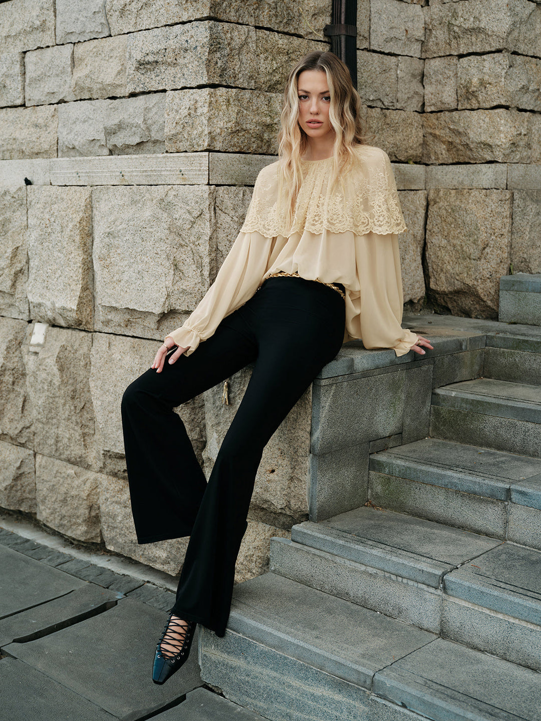 Halbdurchsichtiges Spitzen-Chiffon-Bluse