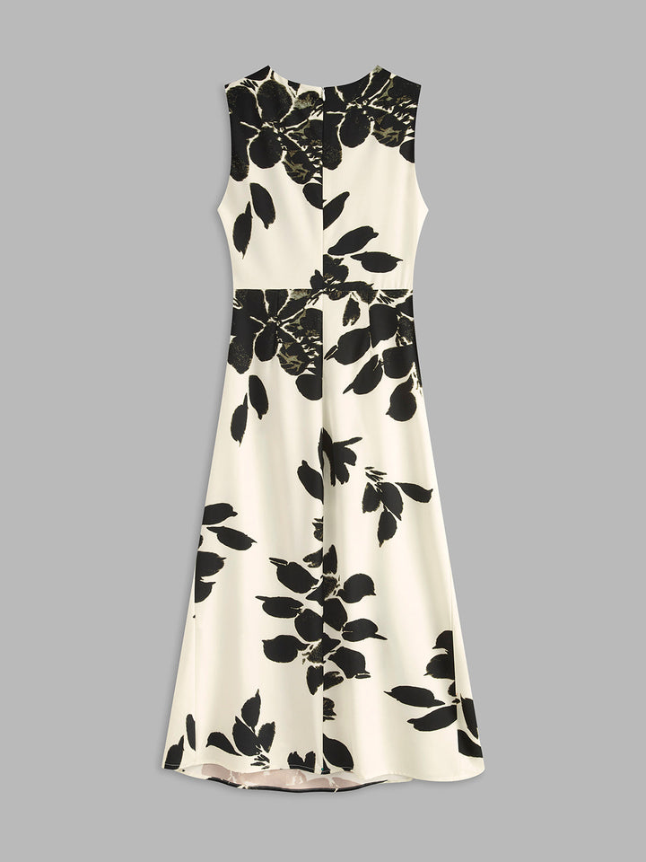 Blumenkleid mit ärmellosem Faltenrock